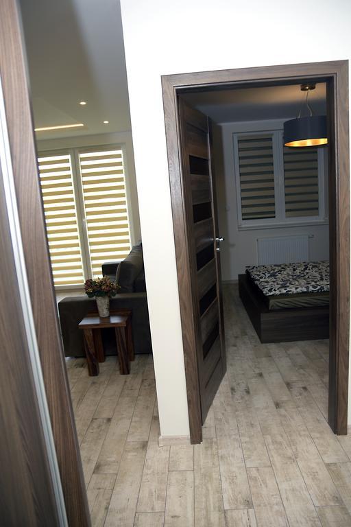 Apartament Umbria 1 Apartment Тичи Екстериор снимка